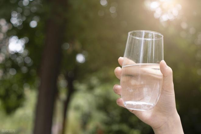 威廉希尔WilliamHill6个无效健身行为只是在浪费你的时间和精力(图5)