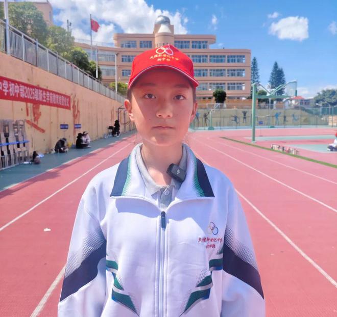 汗水“淬”成长！用军训开启别样青春第一课(图7)