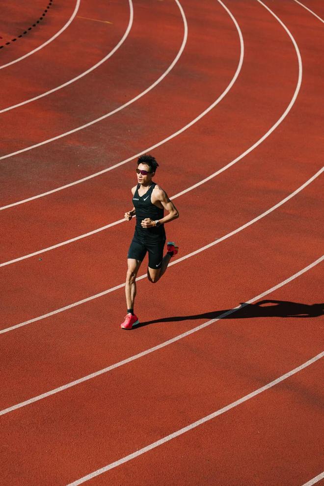 Garmin佳明签约马拉松运动员吴向东：疾风所向更快更强！(图2)