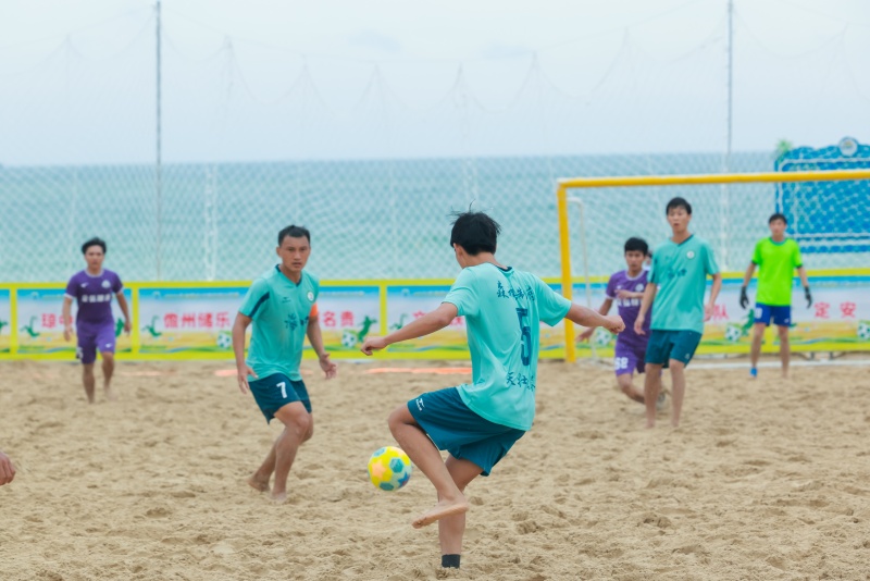 2025年海南省沙滩足球公开赛在三亚成功举行威廉希尔(图1)