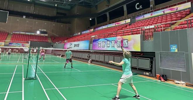 一个长假胖4斤是时候减肥了！专业人士提醒：这种锻炼要不得！(图2)