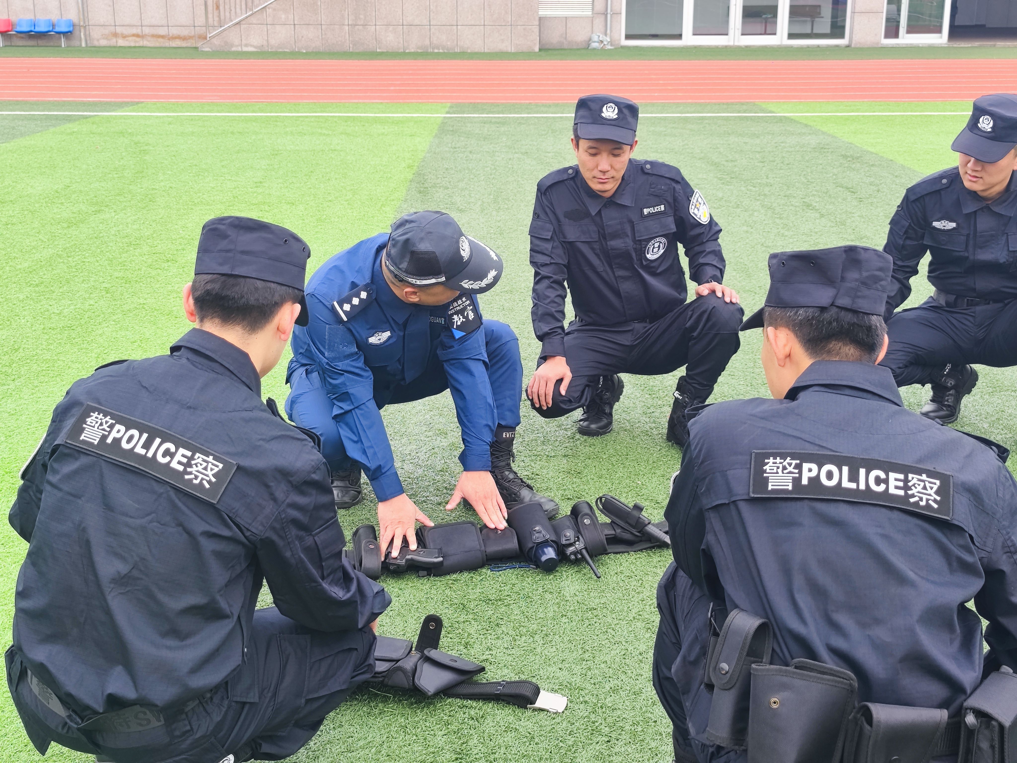 实战训练砺精兵