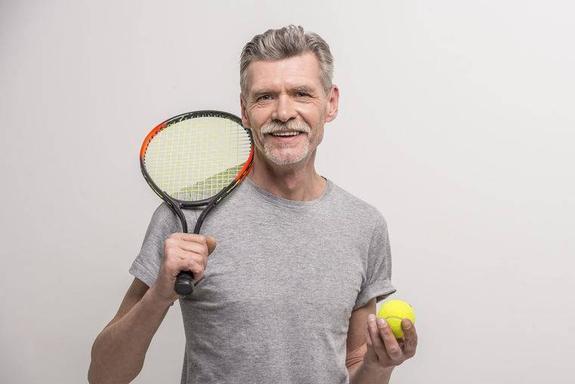 参加社区组织的老年运动活动(图7)