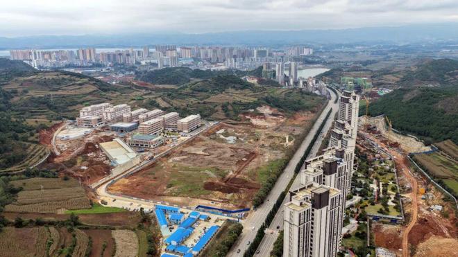 威宁足球新地标！毕节市青少年足球训练中心威宁分中心开工(图4)