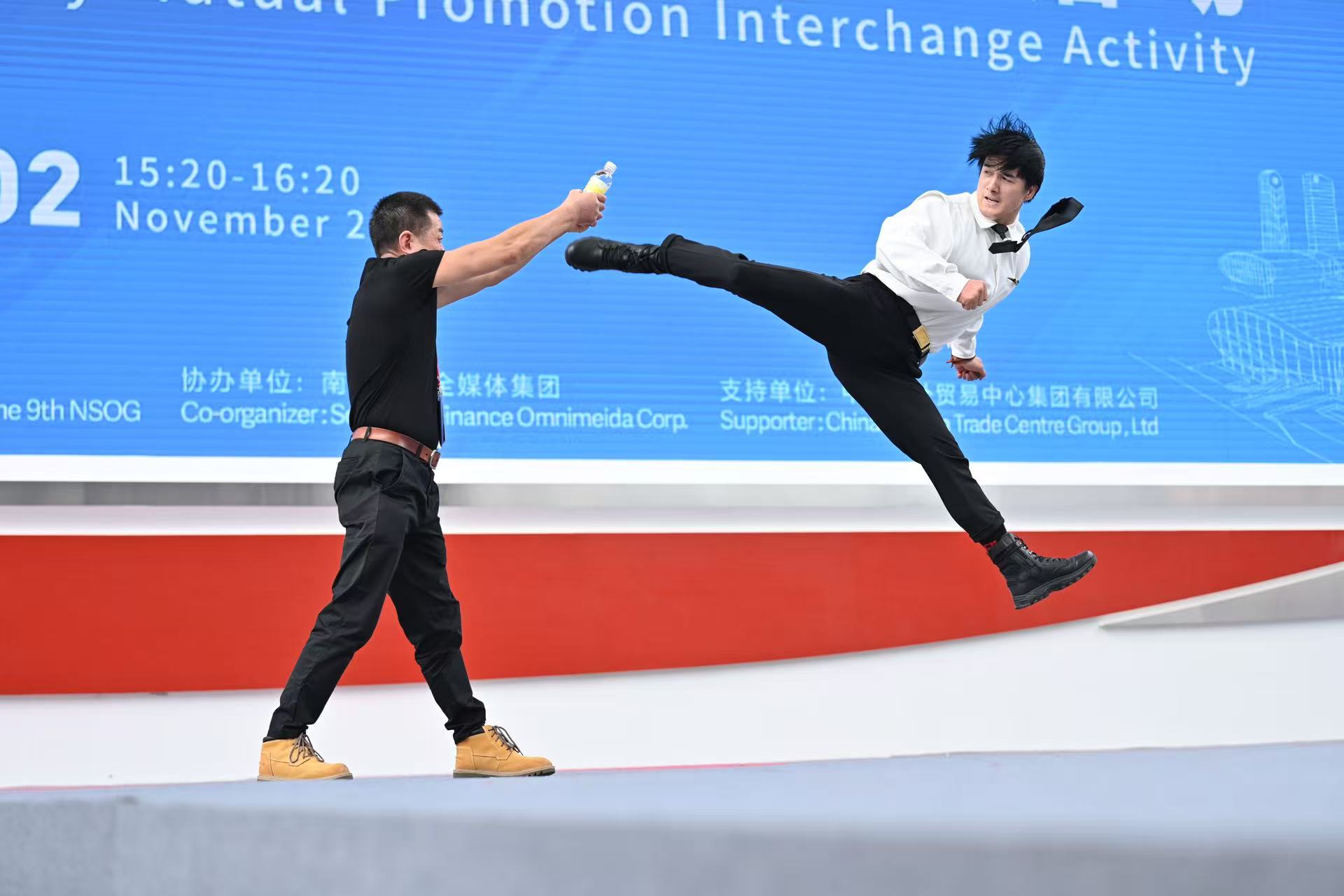 2025体育消费与产业互促交流活动举办赋能“体育+”新生态(图6)