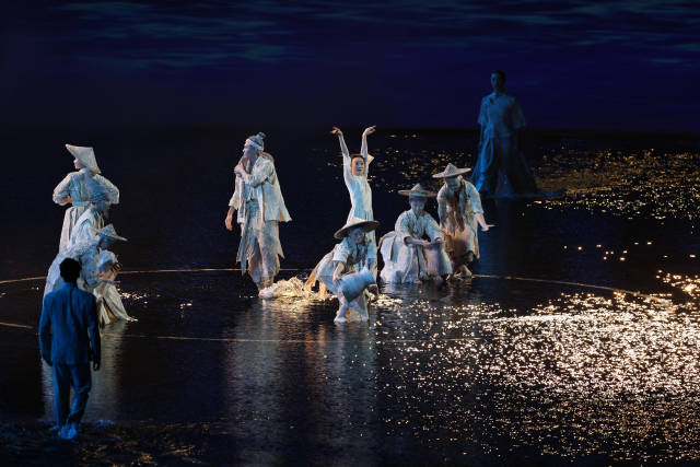 体育场造了一片海？“水舞台”惊艳亮相(图3)