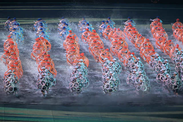 体育场造了一片海？“水舞台”惊艳亮相(图5)