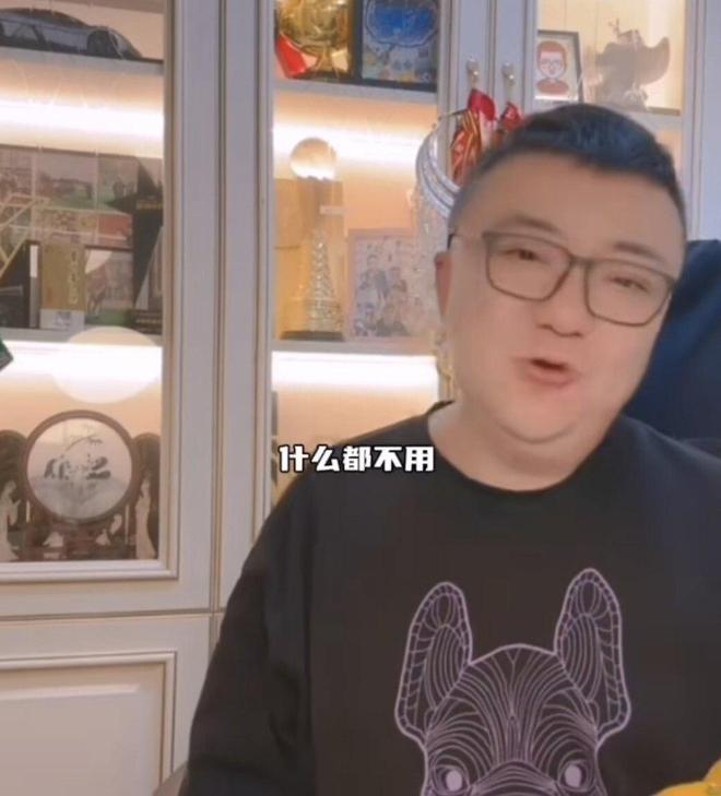 董路：中国踢的不是足球！是类似足球的运动得找赤脚医生+偏方