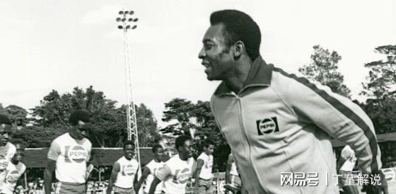 足球史上助攻王TOP7！梅西400次仅排第二榜首数据太逆天(图5)