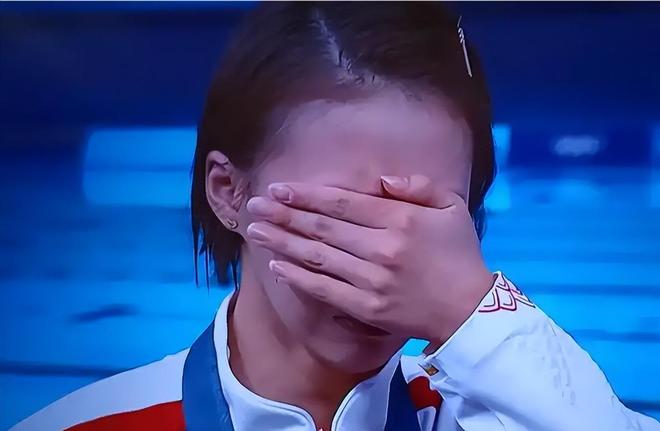 全红婵赛前刮毛背后的秘密：跳水运动员不为人知的艰辛与坚持(图11)