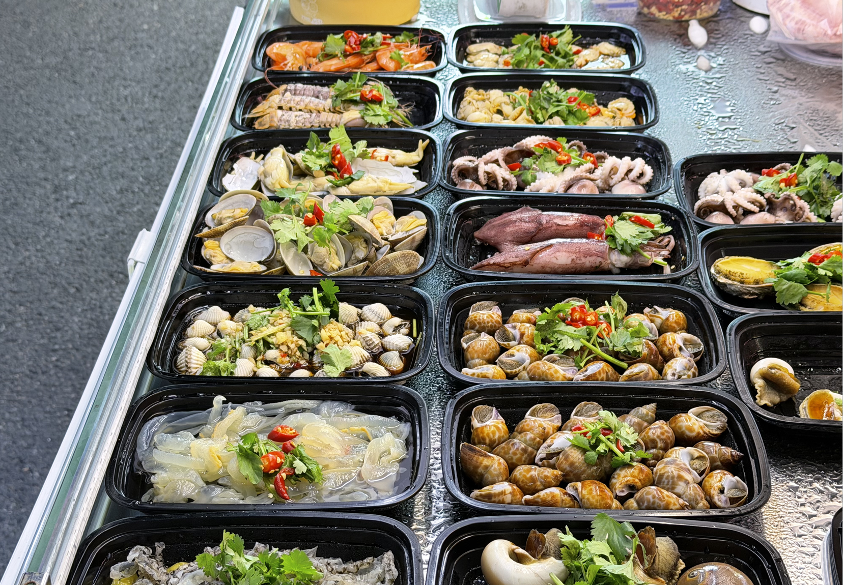 【】游湾区享全运古堡、栈道、玻璃海……在汕尾御风而行感受运动与浪漫的交融(图5)