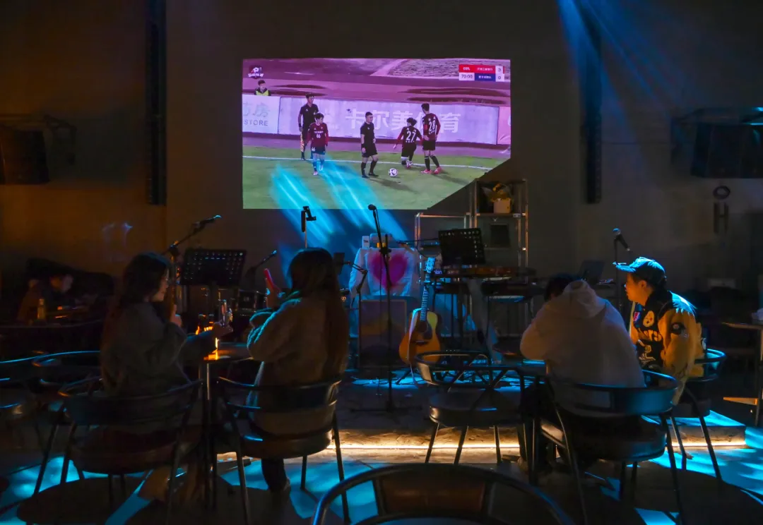 “渝超”联赛：热血足球点燃城市激情(图11)