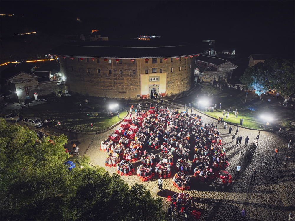 2025福建永定土楼半程马拉松赛“体育+文旅”活动精彩纷呈(图5)