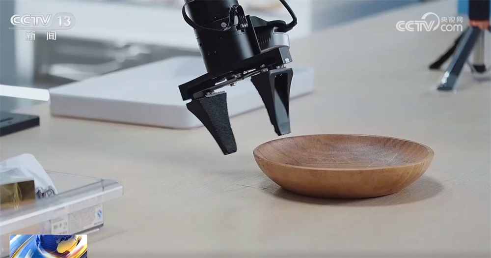 AI赋能让制造业实现精度与效率“双增”“人工智能+”为经济增长注入新动能(图7)