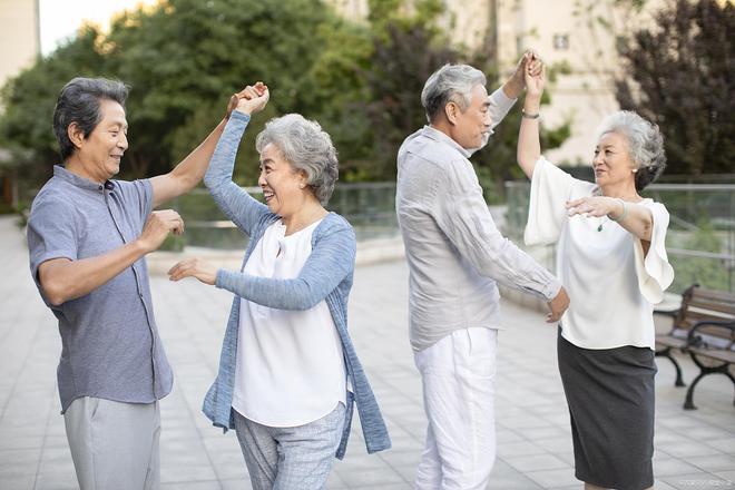 怎样的运动和锻炼才能真正有益于老人健康？(图2)