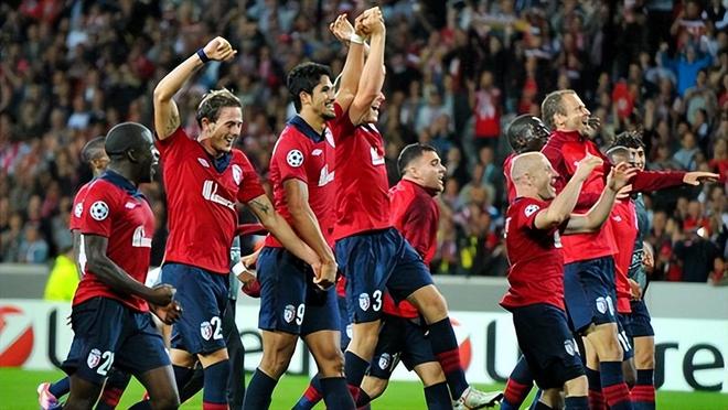 今日足球：毕尔巴鄂竞技vs巴黎圣日耳曼本菲卡vs那不勒斯威廉希尔WilliamHill(图3)