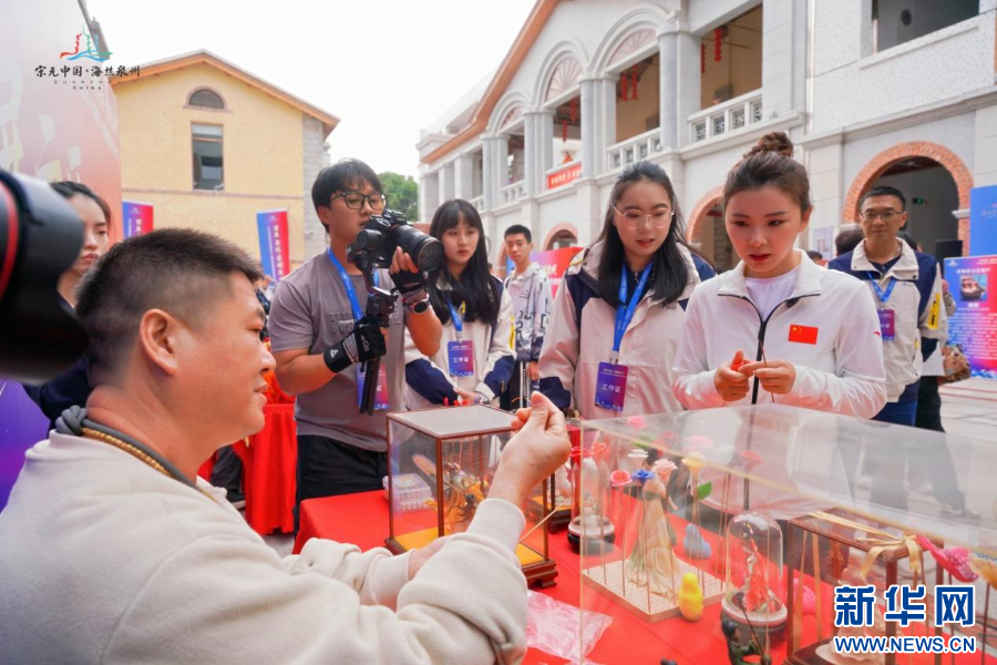 推动“体育+文化”融合发展奥运冠军走进泉州开展文化交流-新华网(图3)