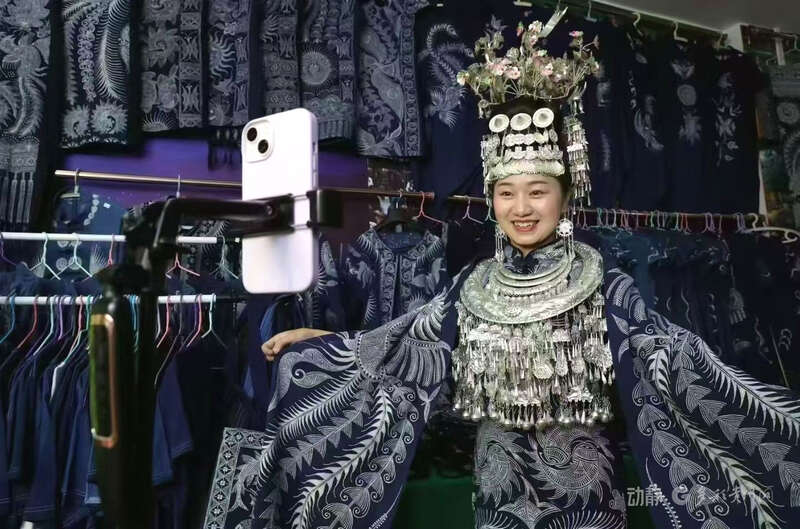 “县”在的幸福丨“百鸟”飞WilliamHill出月亮山(图5)