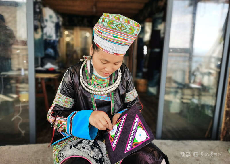 “县”在的幸福丨“百鸟”飞WilliamHill出月亮山(图4)