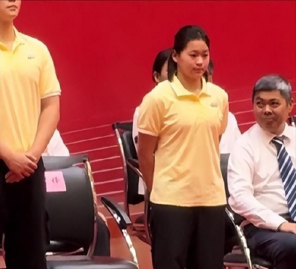 18岁的全红婵走上了郭晶晶老路如何用实力回应质疑？(图2)