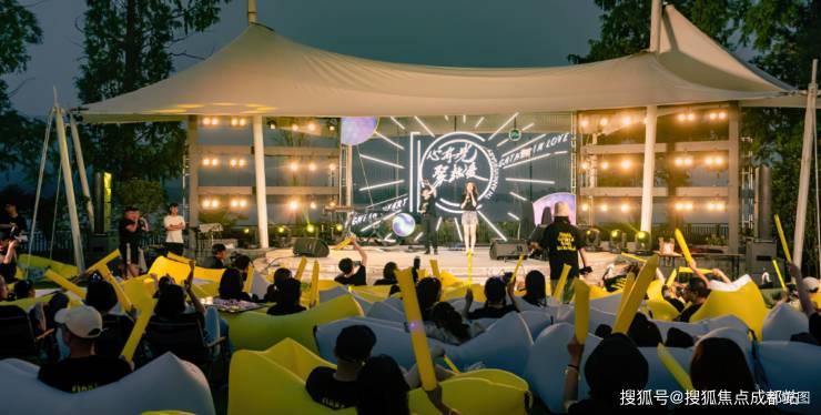 威廉希尔WilliamHill成都【锦樾序】售楼处电线月房价动态热销户型深度解析项目介绍最新成交价优惠政策(图11)