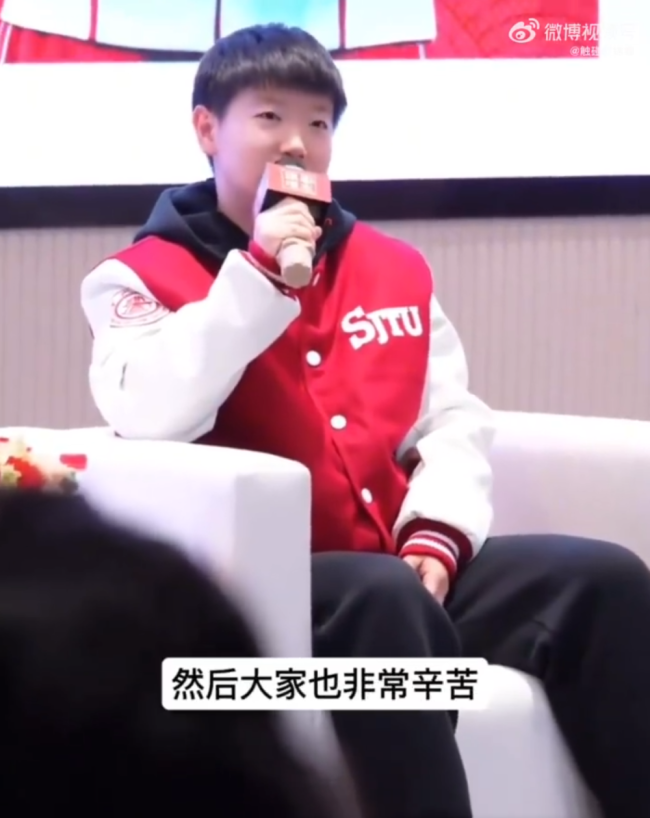 孙颖莎：上海交大是全国最好的学校母校情深共庆毕业(图4)