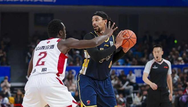 理性分析广东宏远这四位外援里面谁被替换掉更为合适？（内置投票选项）(图2)