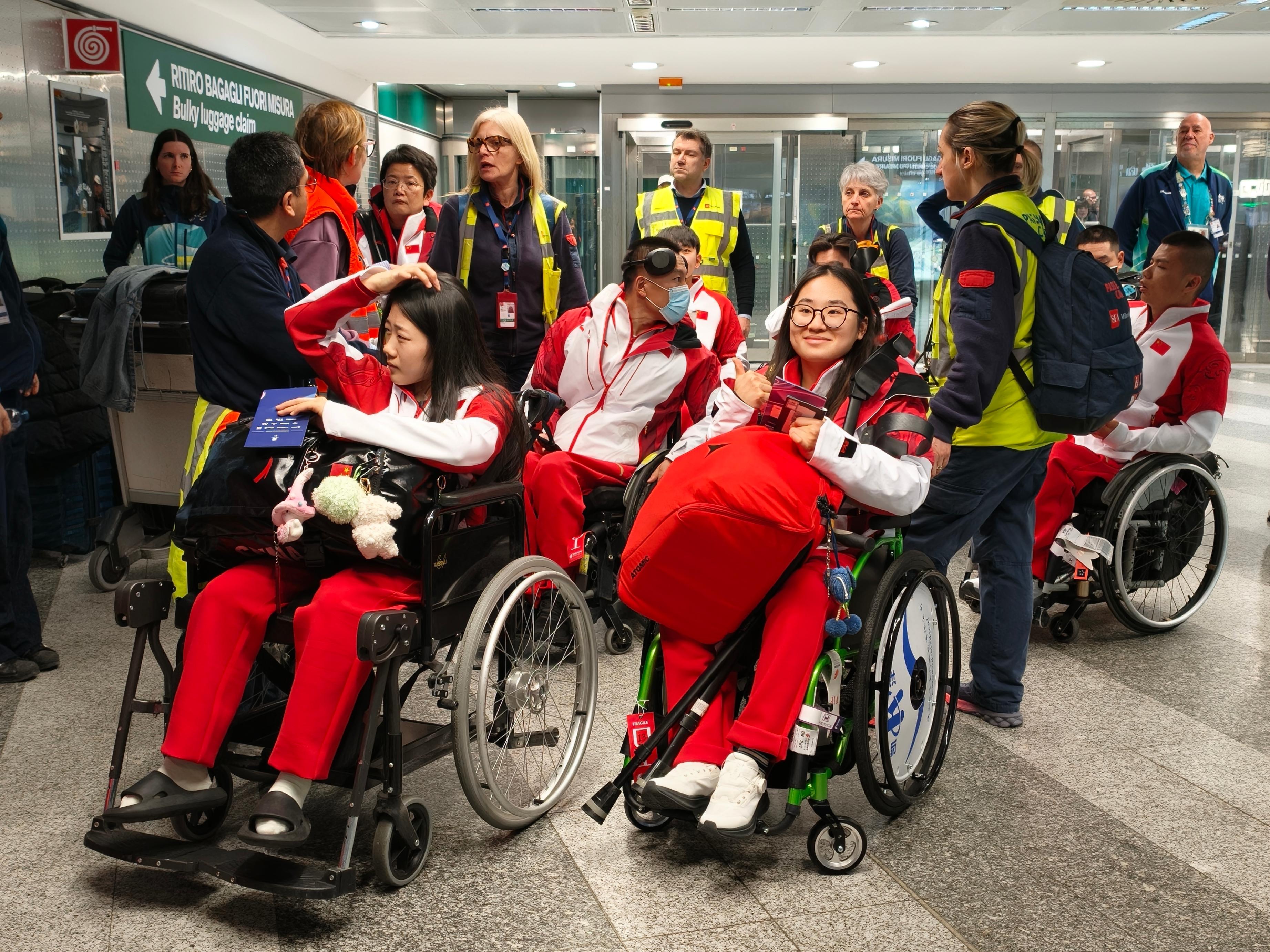 威廉希尔WilliamHill米兰冬残奥会中国体育代表团抵达米兰(图1)