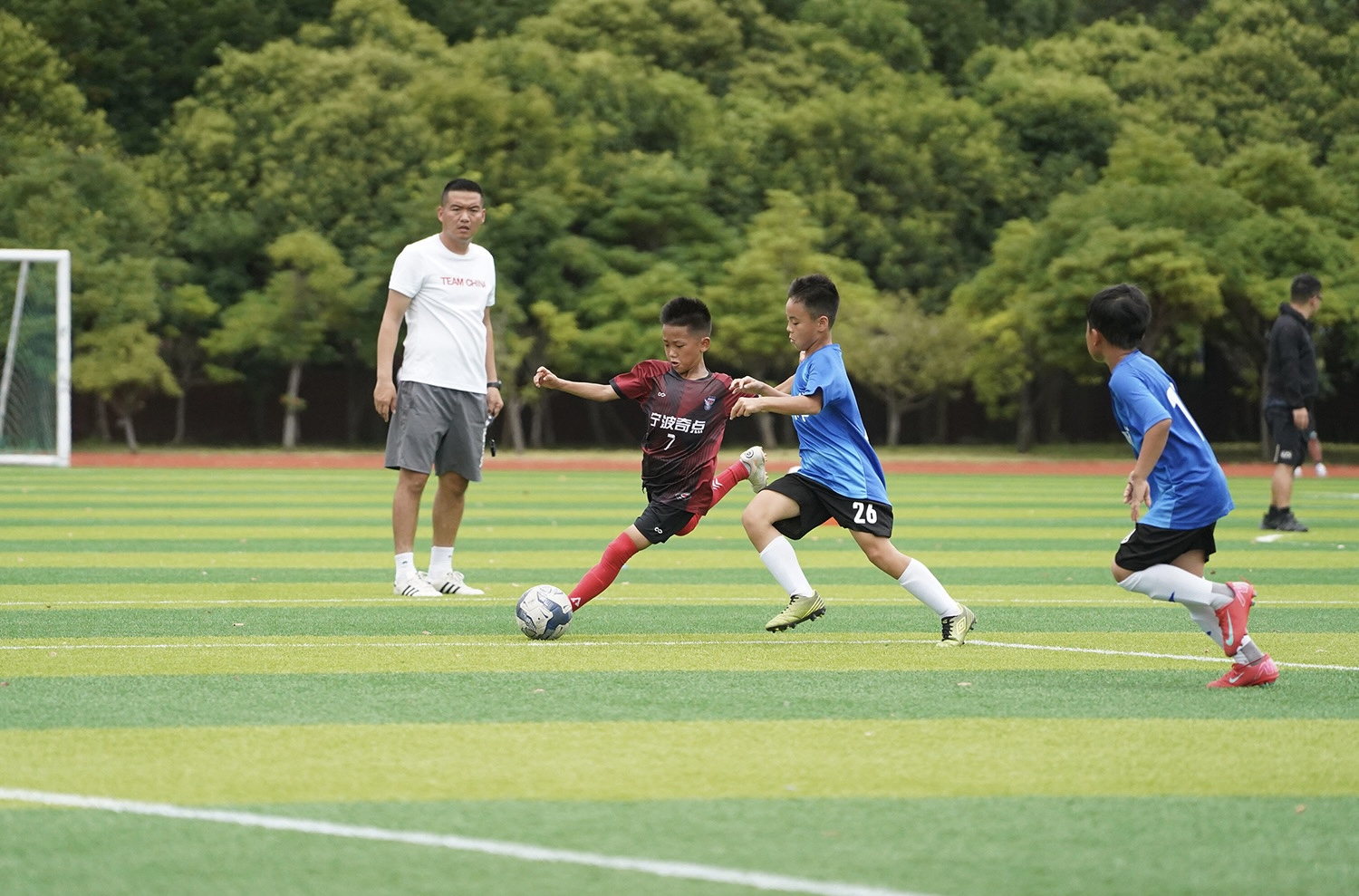 宁波两名足球小将突围威廉希尔闪耀国际与全国选拔赛场(图2)