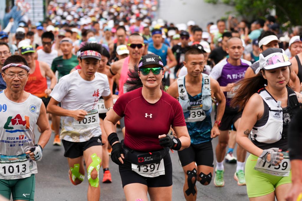 WilliamHill两会现场速递从“赛事流量”到“治理增量”——代表委员热议体育赛事赋能城市治理的长效转化(图6)