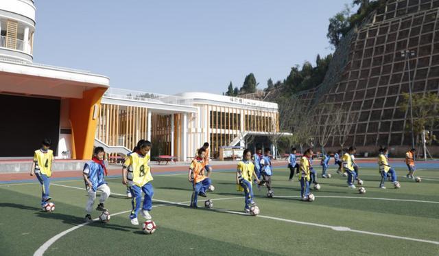 阳光体育的安居答卷：从“动起来”到“乐起来”(图7)