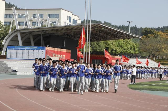 阳光体育的安居答卷：从“动起来”到“乐起来”(图3)