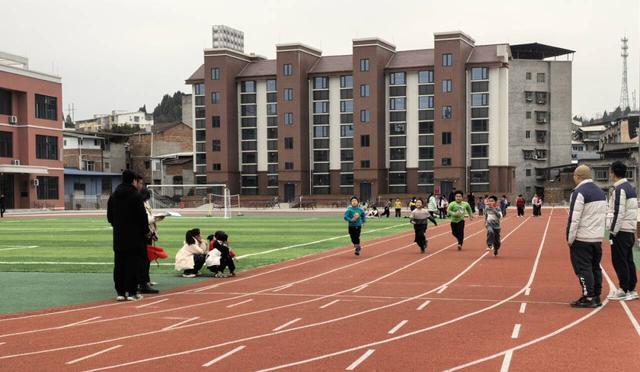 阳光体育的安居答卷：从“动起来”到“乐起来”(图6)