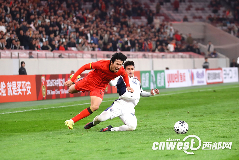 高清组图｜向余望李新翔破门中国U23男足2比2战平泰国(图4)
