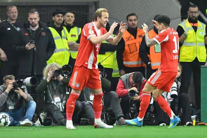 威廉希尔拜仁慕尼黑重返德国杯决赛：客场完胜勒沃库森展现王者底蕴(图4)