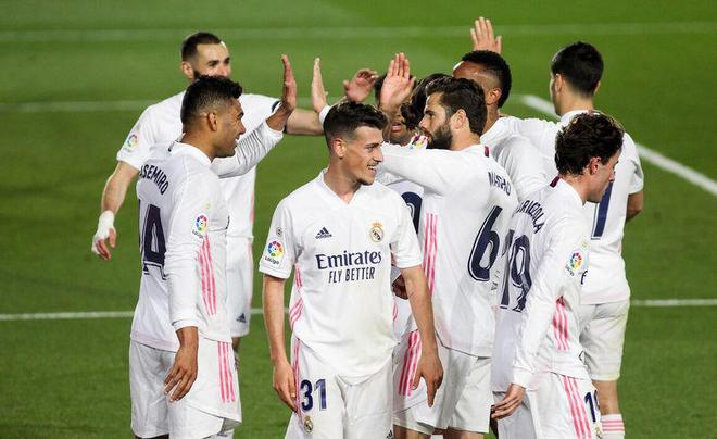 WilliamHill今日足球：皇家贝蒂斯vs皇家马德里布雷斯特vs朗斯(图4)