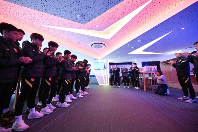 威廉希尔在法国瞥见中国足球的未来(图9)